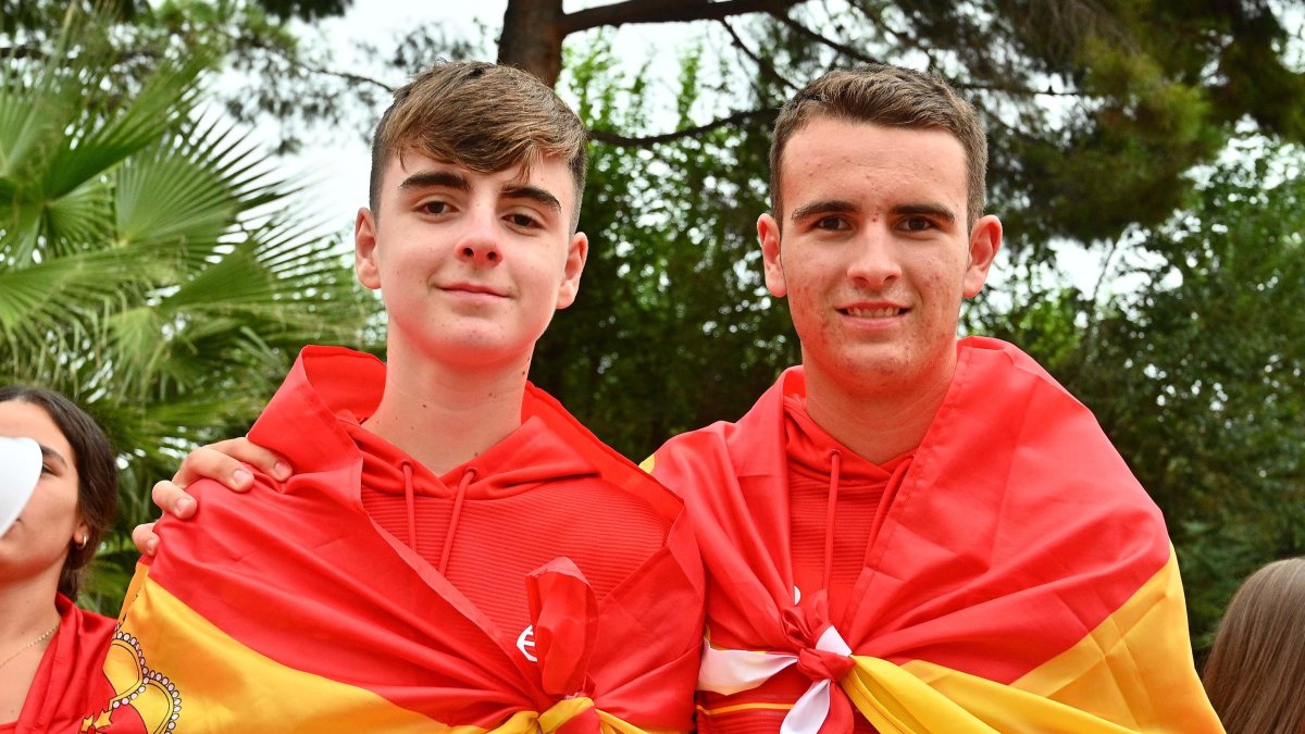 Asier y Hugo Estébanez Estévez.