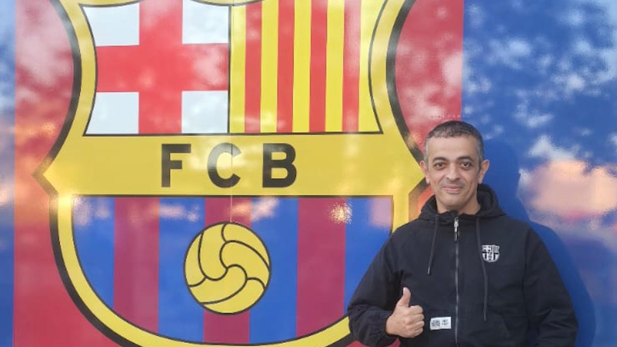 El portavoz de Élite Taxi, Tito Álvarez, antes de reunirse con el FC Barcelona