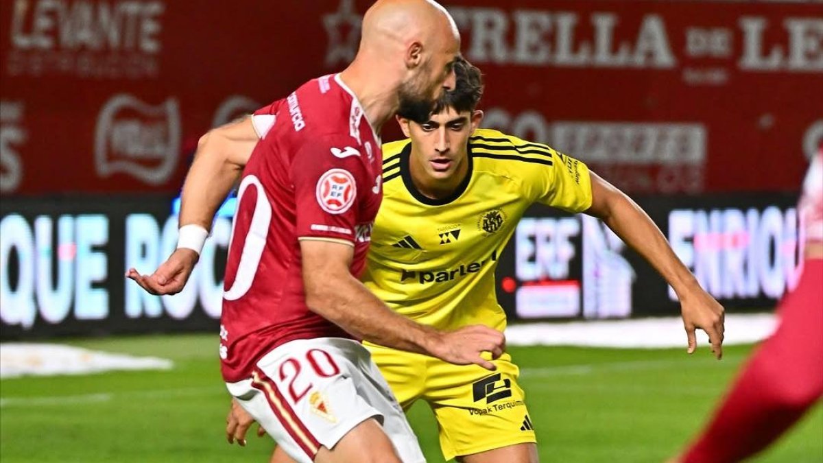 Montalvo ante Ekain en el Enrique Roca.