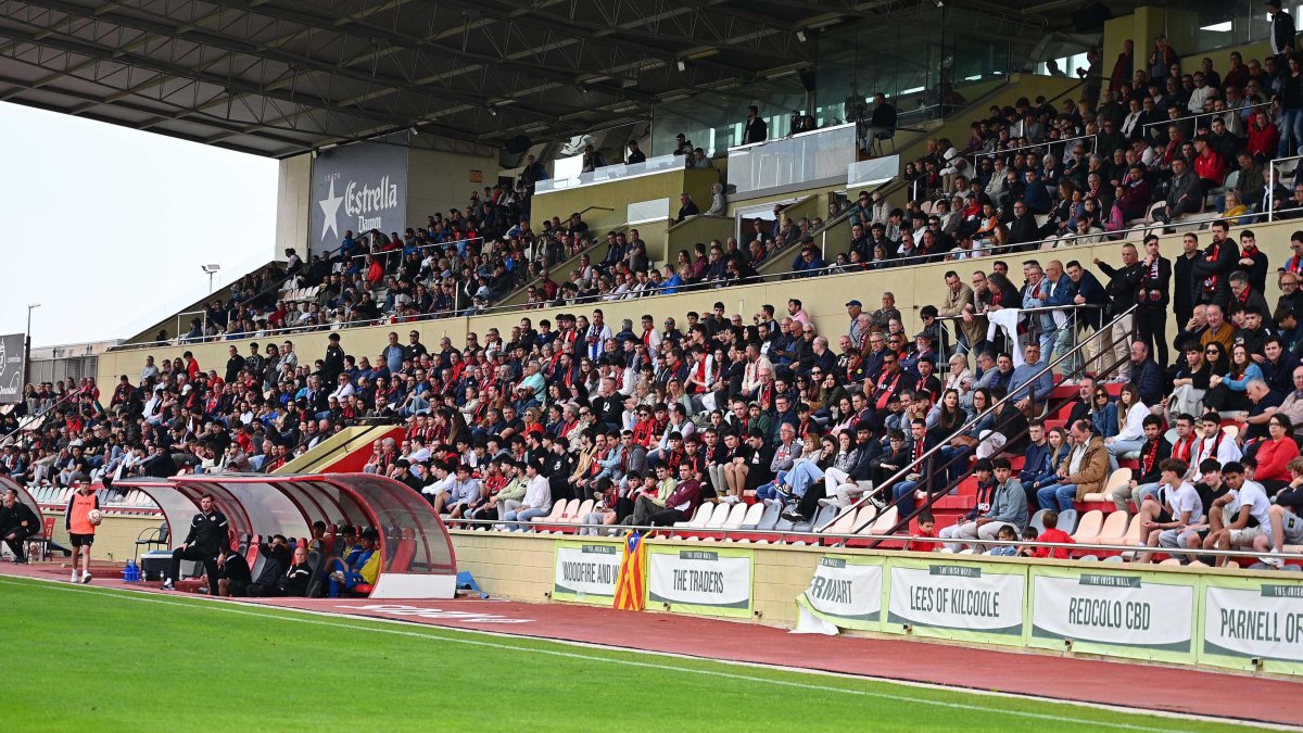 El Estadi Municipal de Reus durante un partido de esta presente temporada.