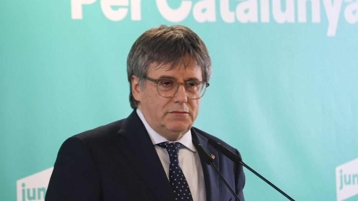 El líder de Junts, Carles Puigdemont, en una comparecencia de prensa en Perpiñán