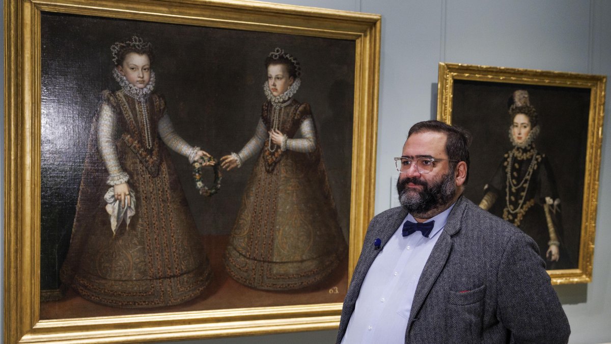 Las infantas Isabel Clara Eugenia y Catalina Micaela, de Alonso Sánchez Coello. Cientos de cuadros del Museo del Prado tienen a niños y niñas como protagonistas o acompañantes de sus insignes padres.