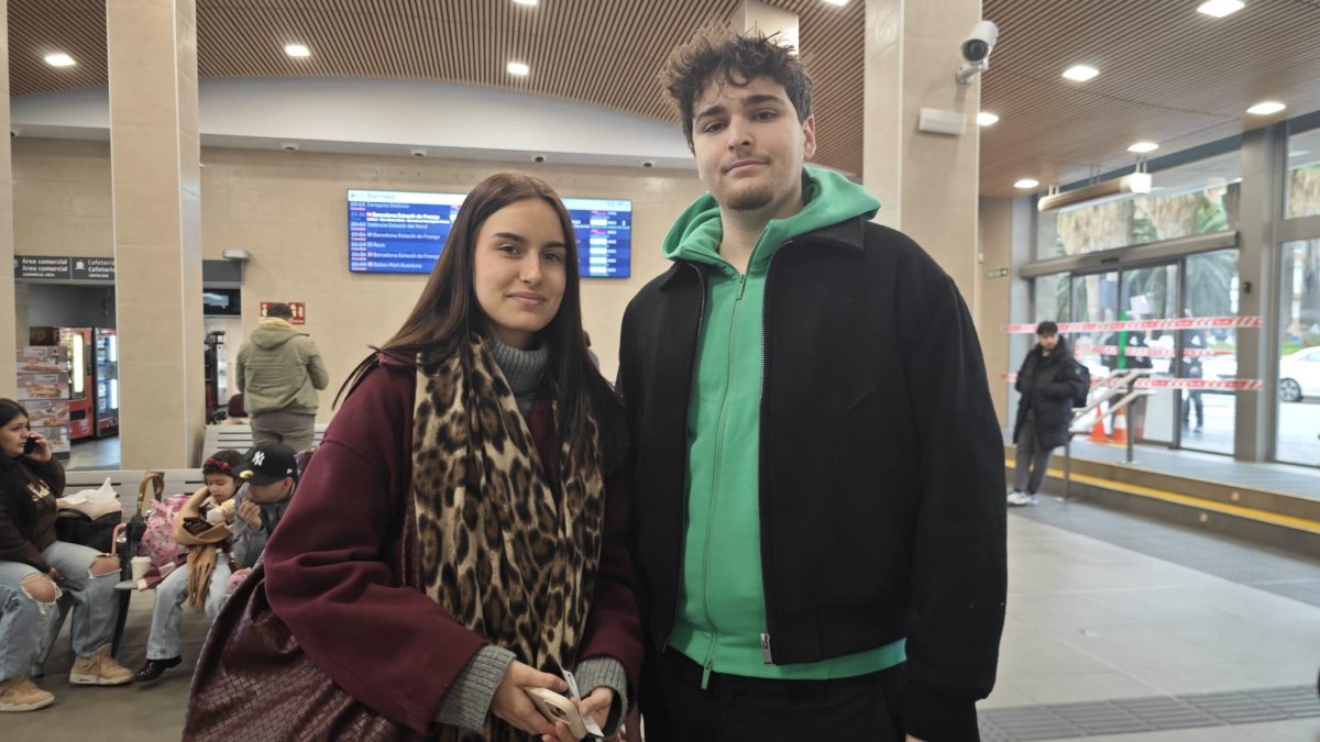 Marina Verdú y Pol Romero, atrapados.