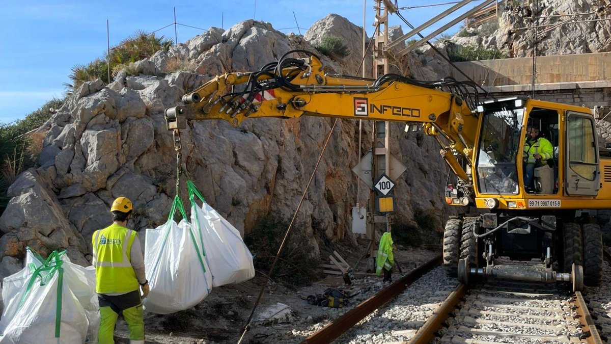Trabajos de mantenimiento de la infraestructura en los puntos que se ha detectado riesgo