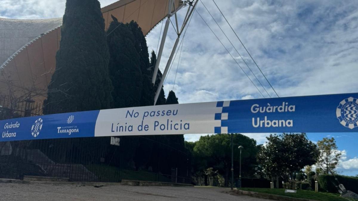 La Guàrdia Urbana de Tarragona ha cerrado el Camp de Mart por precaución.