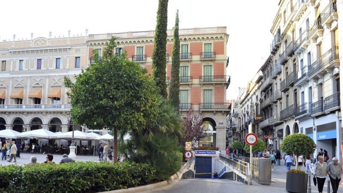 La pantalla informativa sobre el nuevo dispositivo wifi se instalará en torno a la plaza Prim y la calle Llovera.