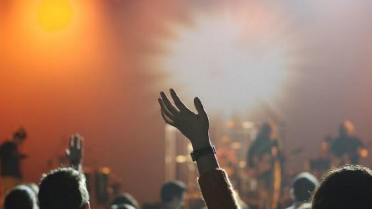 ¿Cómo disfrutar al máximo de una discoteca?