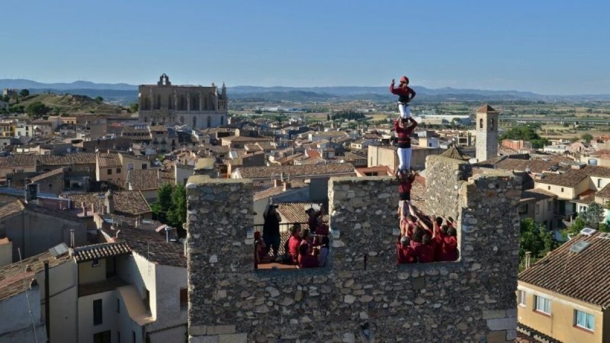 El pilar dels Torraires en una torre de Montblanc.