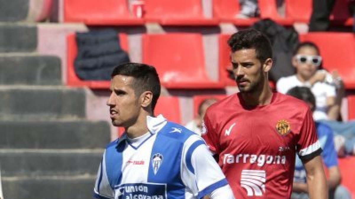El delantero del Nàstic, Rayco García, visitó el Nou Estadi la pasada temporada con la camiseta del Alcoyano.
