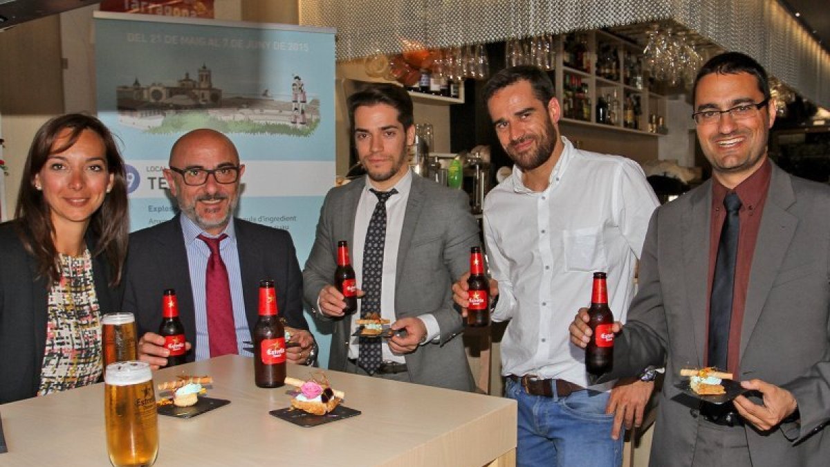 Una de las tapas que probó la comitiva fue la ´Explosió de primavera´ del Bar Restaurant Tecles.