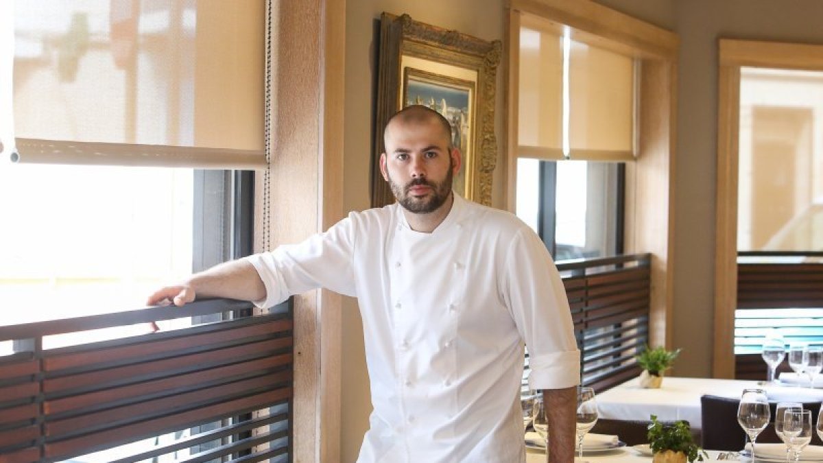 Arnau Bosch es el jefe de cocina de Can Bosch, con una estrella Michelin desde hace tres dácadas.