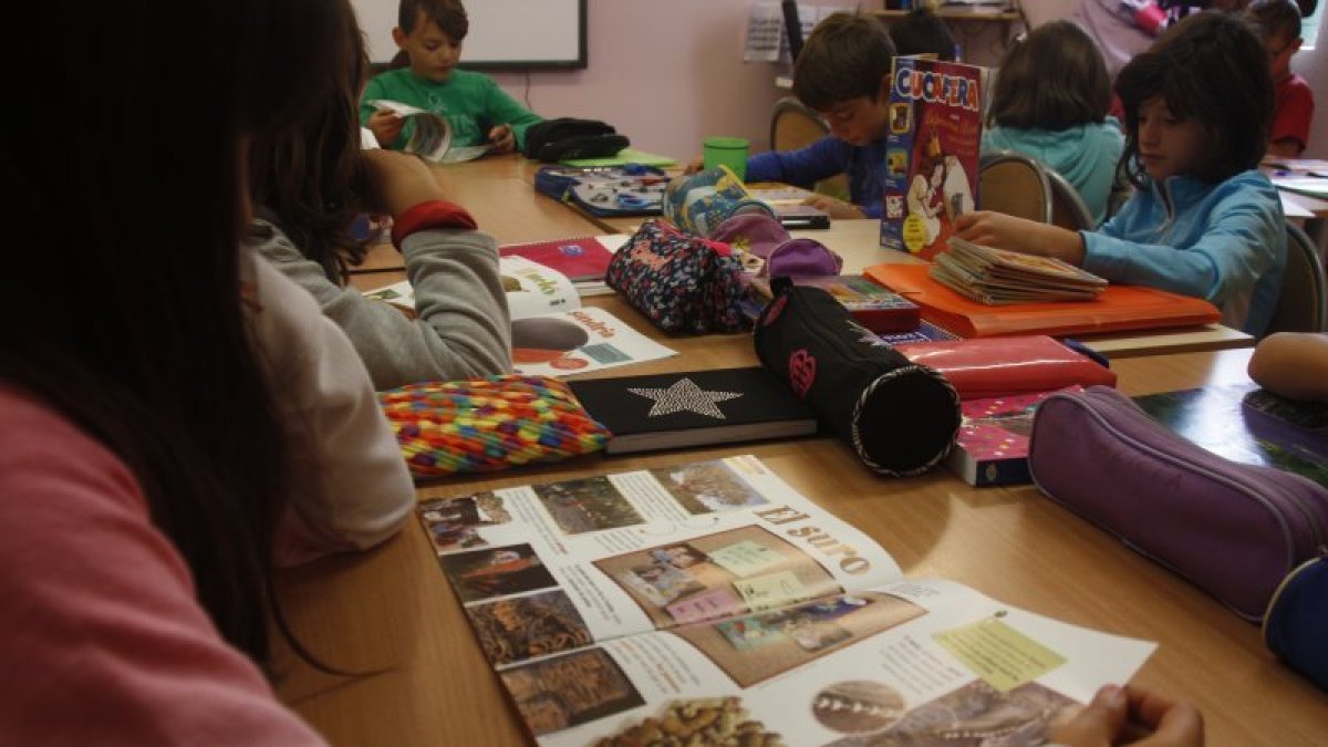 La campanya que vol acabar amb els deures a casa l´ha endegat l´organització de pares Ceapa.