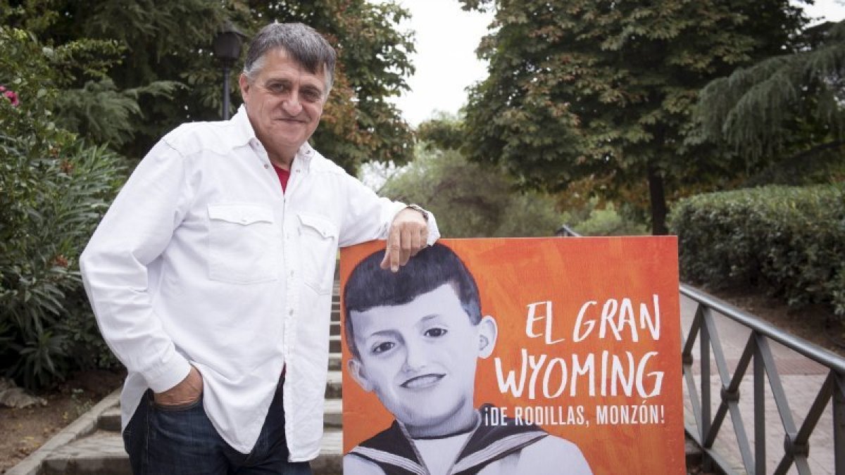 José Miguel Monzón durante la presentación de su libro 