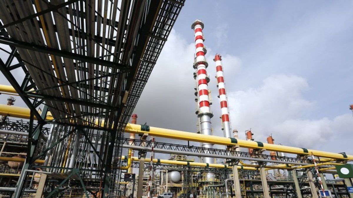 Imagen de archivo de la planta de olefinas que la empresa Repsol tiene en La Pobla de Mafumet.