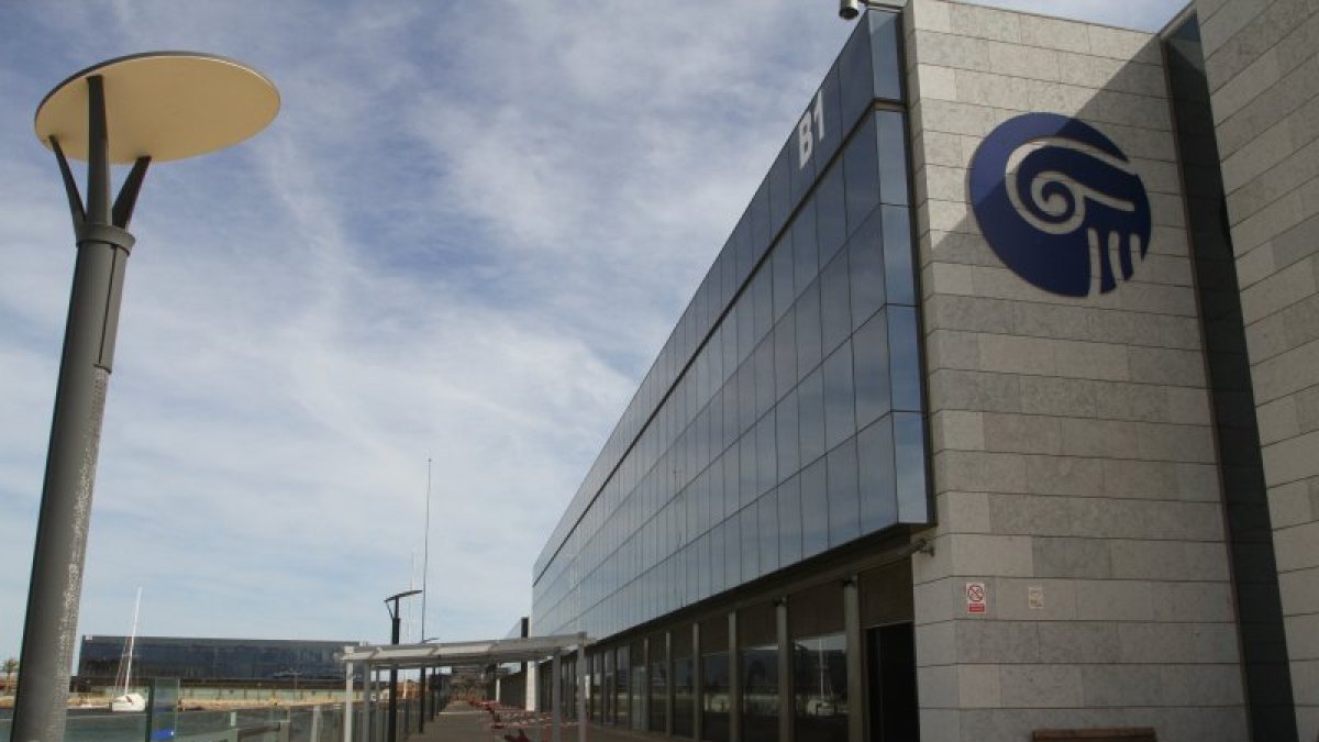 Sirco estaba instalado en uno de los extremos de la Marina Tàrraco.