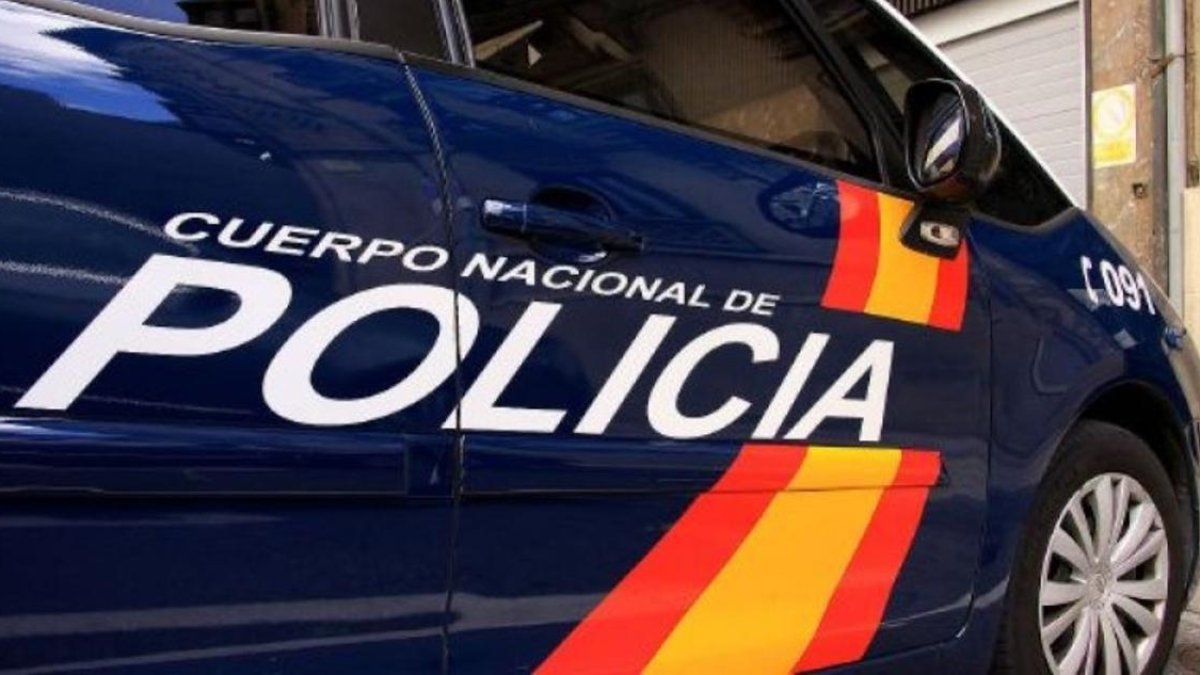 Vehículo de la Policía Nacional.