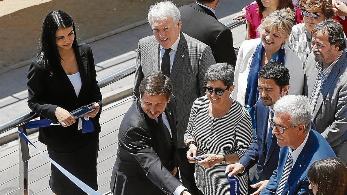 Josep Poblet y Josep Andreu, el pasado mes de junio durante la inauguración de la pasarela del Miracle.