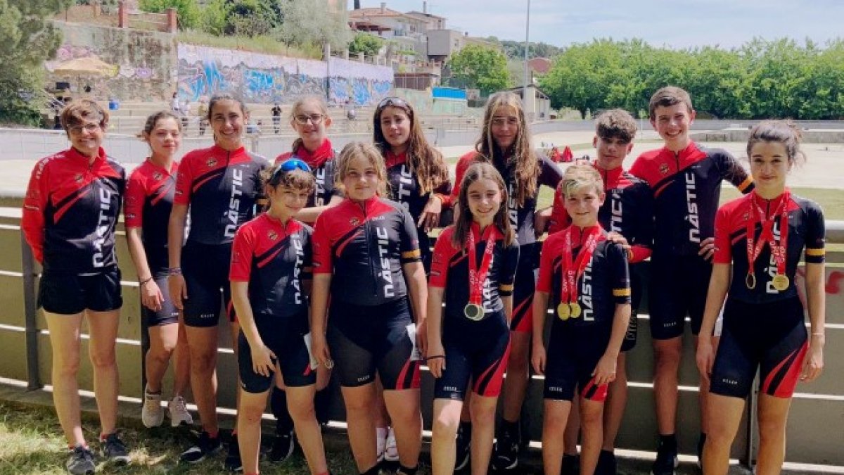 Gimnàstic y CP Fènix dominan el Campeonato de Catalunya de Patinaje