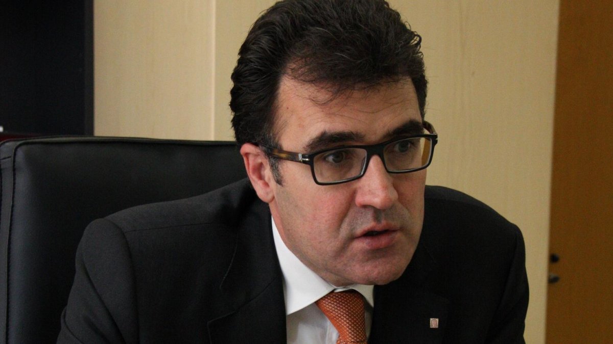 ERC se escuda en el 1-O para no resolver la polémica de las 'tetas gordas' de Salvadó