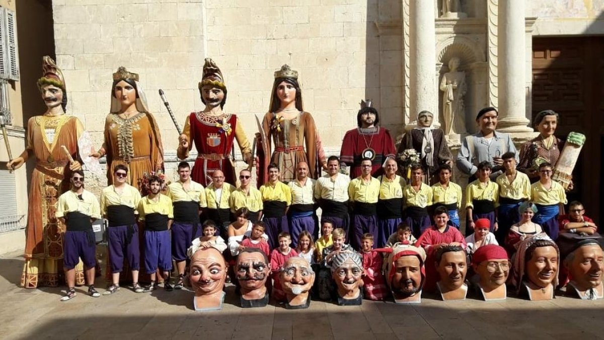 La familia gegantera de L'Arboç.