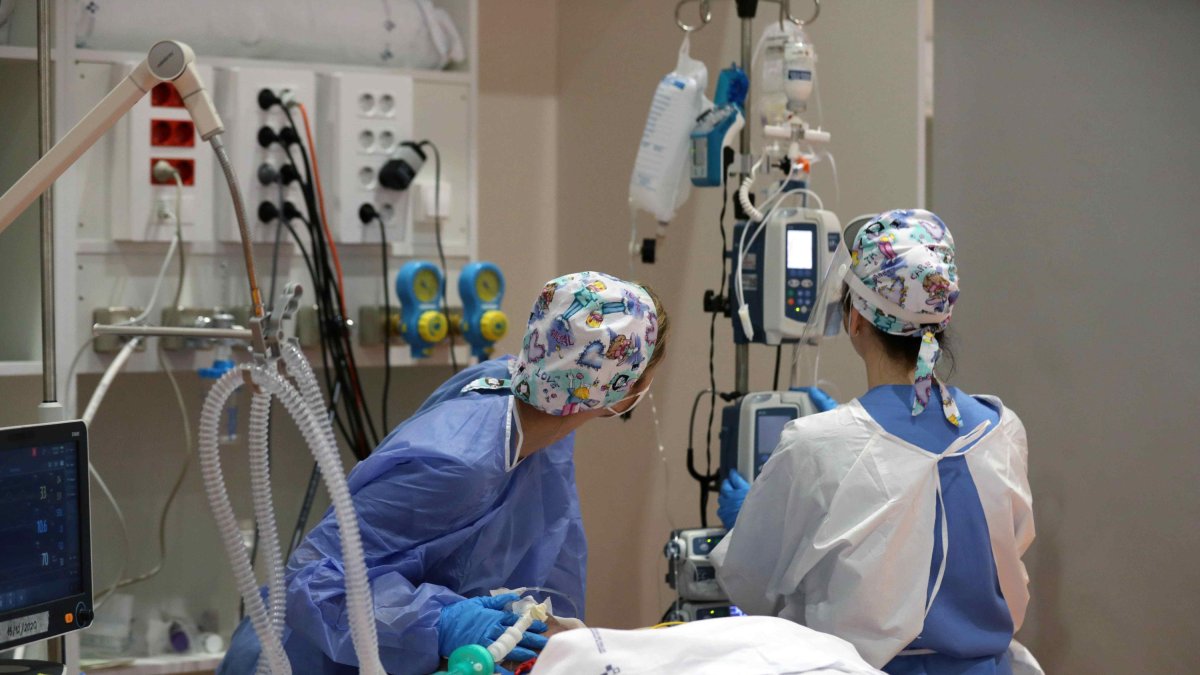 Imagen de la UCI del Hospital Central de Asturias, en Oviedo.