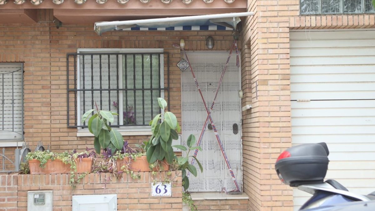El homicidio ha ocurrido en el interior del número 63 de la calle Santiago Rusiñol.