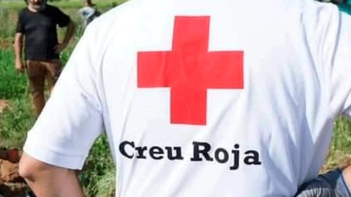 La entidad ha destinado a 50 voluntarios para atender a los refugiados.