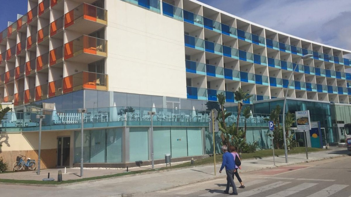 El edificio que acogía el Hotel Nuba.