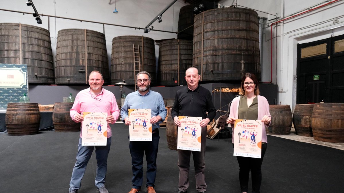 Los artífices de la iniciativa, que se presentó hoy y empezará a servir las primeras tapas mañana mismo.