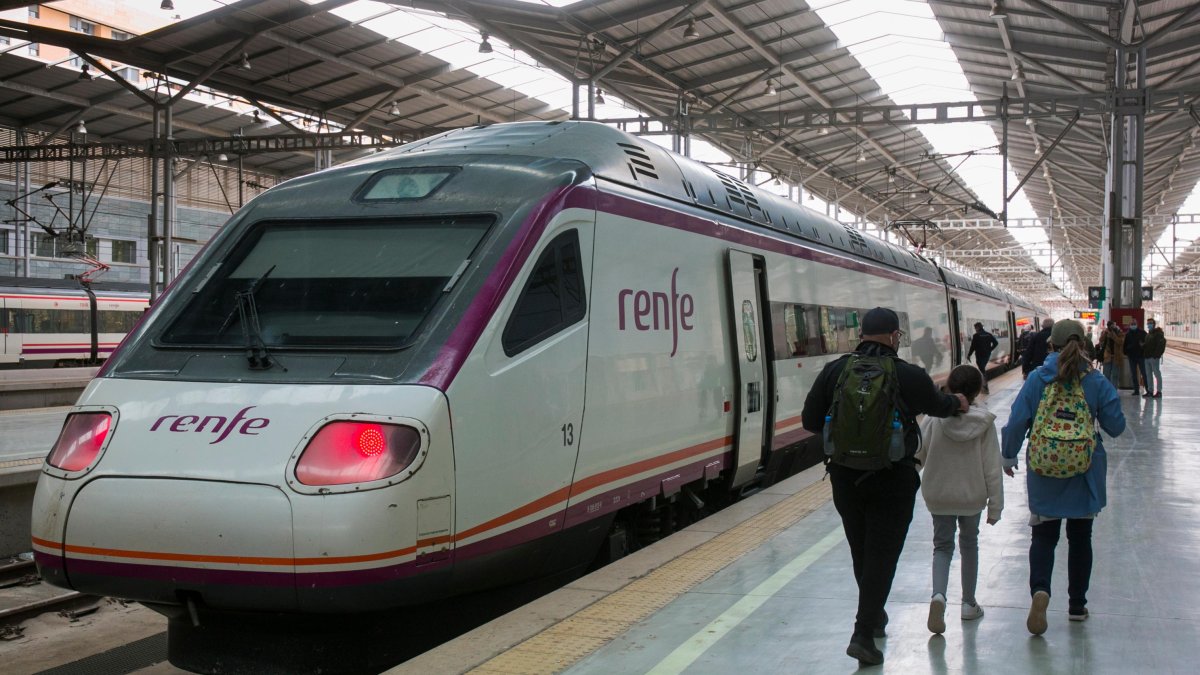 Un tren en una imagen de archivo.