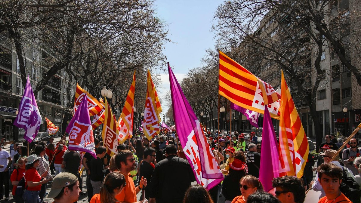 Manifestación del 1 de mayo, en la Rambla Nova de Tarragona.