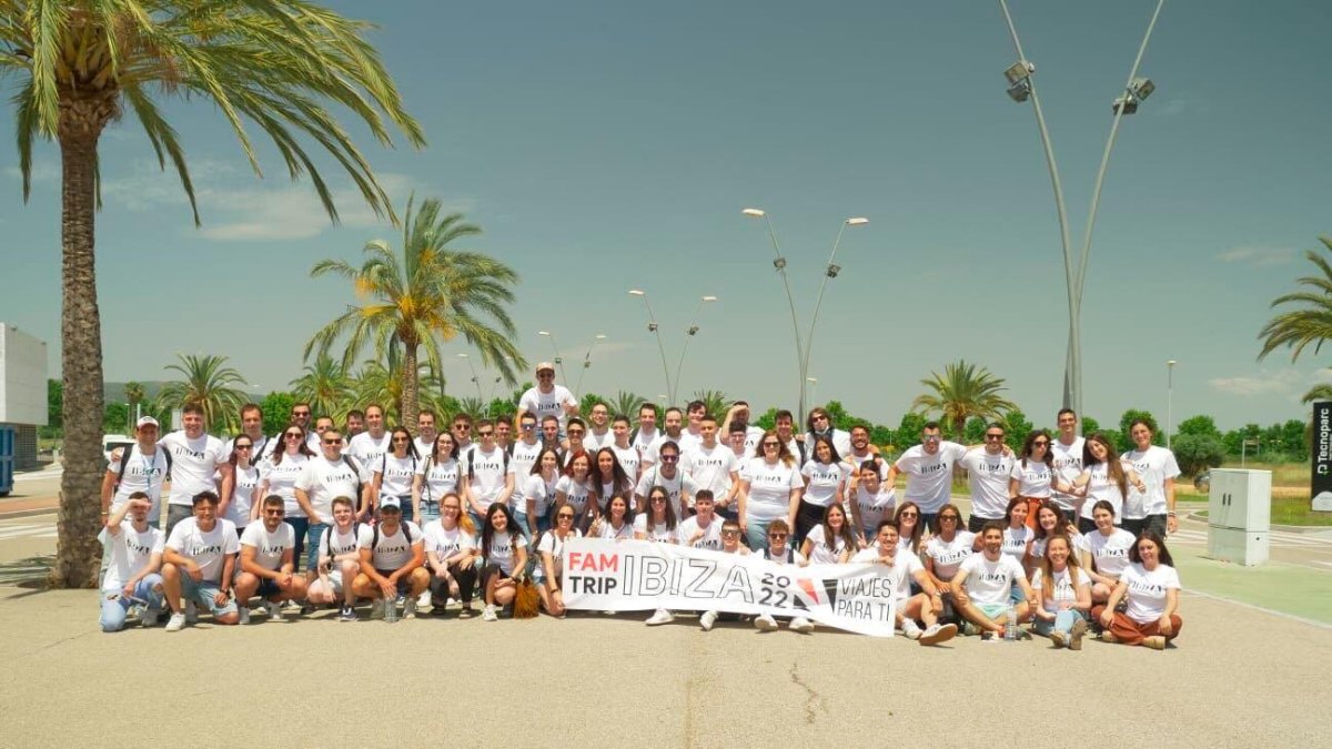 La agencia tarraconense celebra en Ibiza los resultados obtenidos.