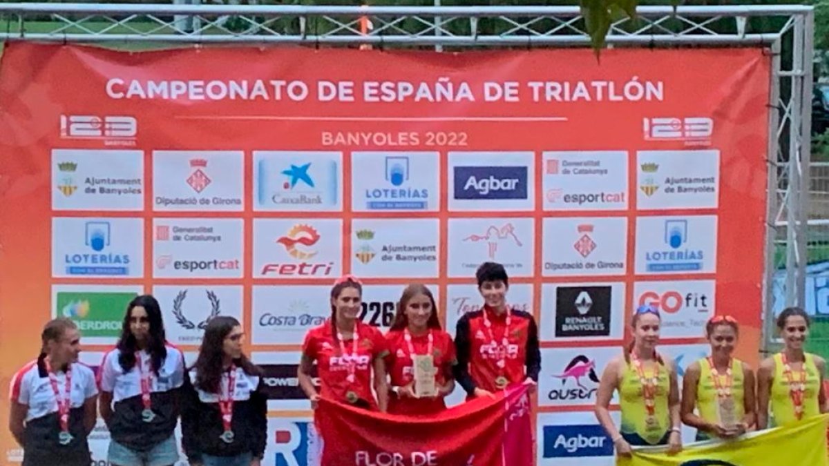Alejandra Mejía, Alexandra Arillo y Nur Ortega en el podio.