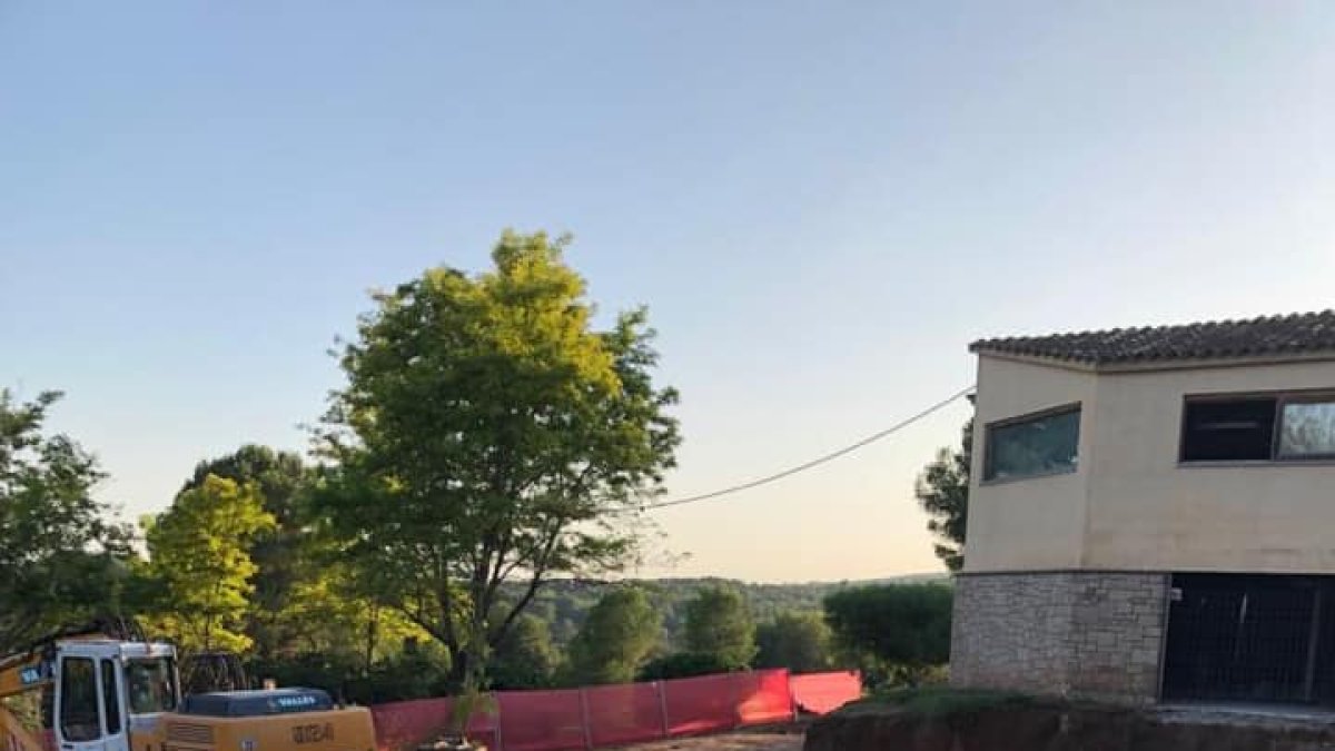 Este solar anexo a las instalaciones también será destinado al fitness.