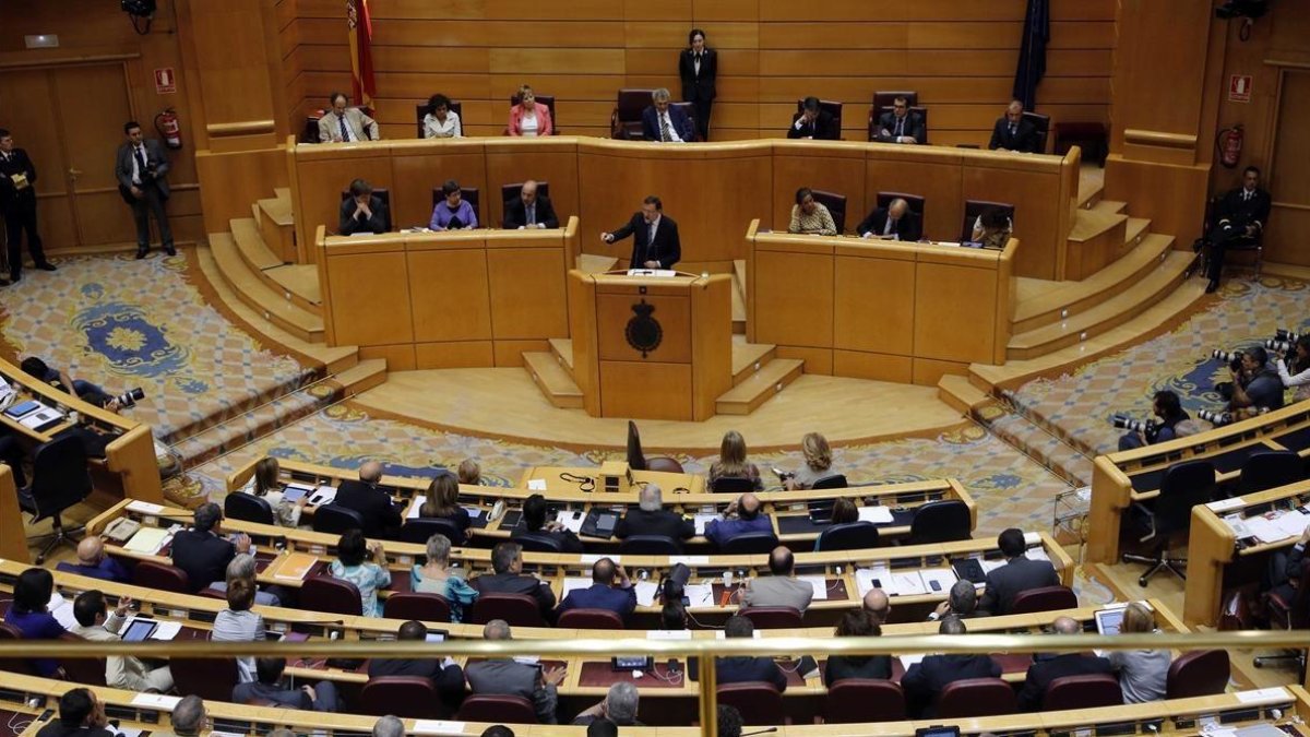 Vuelco en el Senado con el PSOE con mayoría absoluta al 22,89 % escrutado