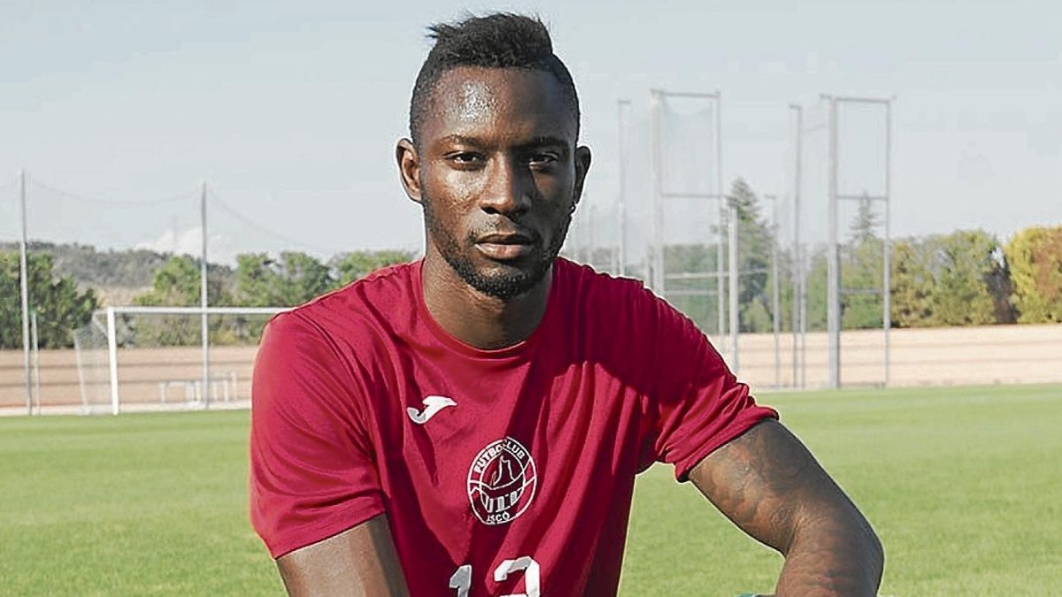 Cheikh Saad, durante un entrenamiento en Ascó.