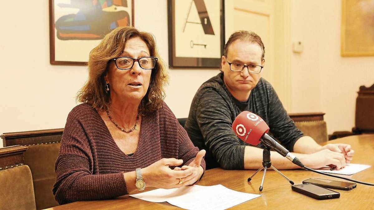 Fina Masdéu y David Figueres, miembros de la junta de la nueva asociación de Reus.