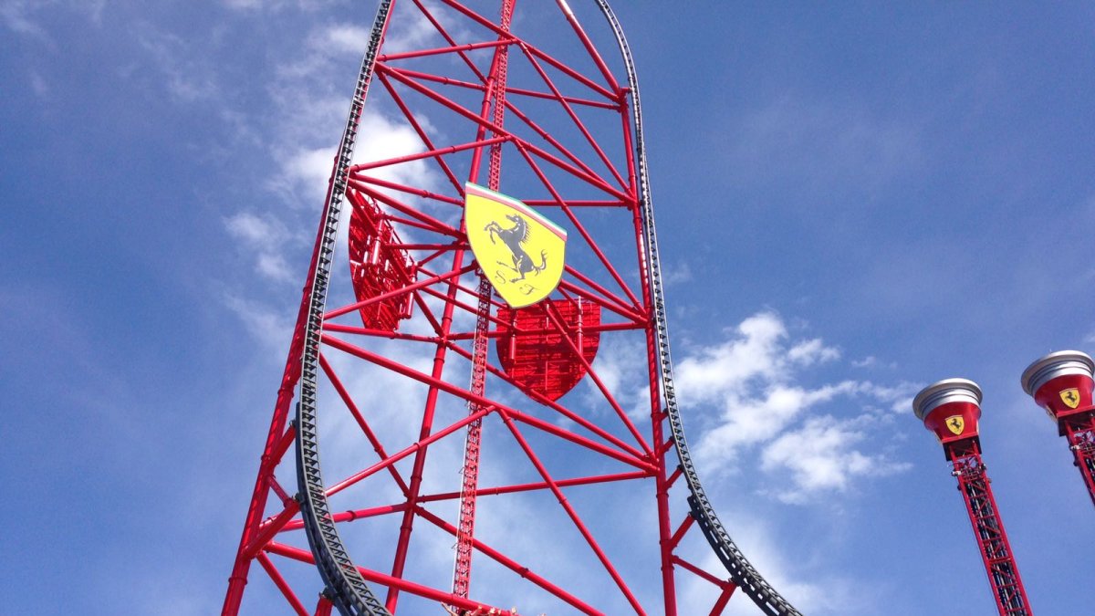 El Red Force es la gran atracción de Ferrari Land.