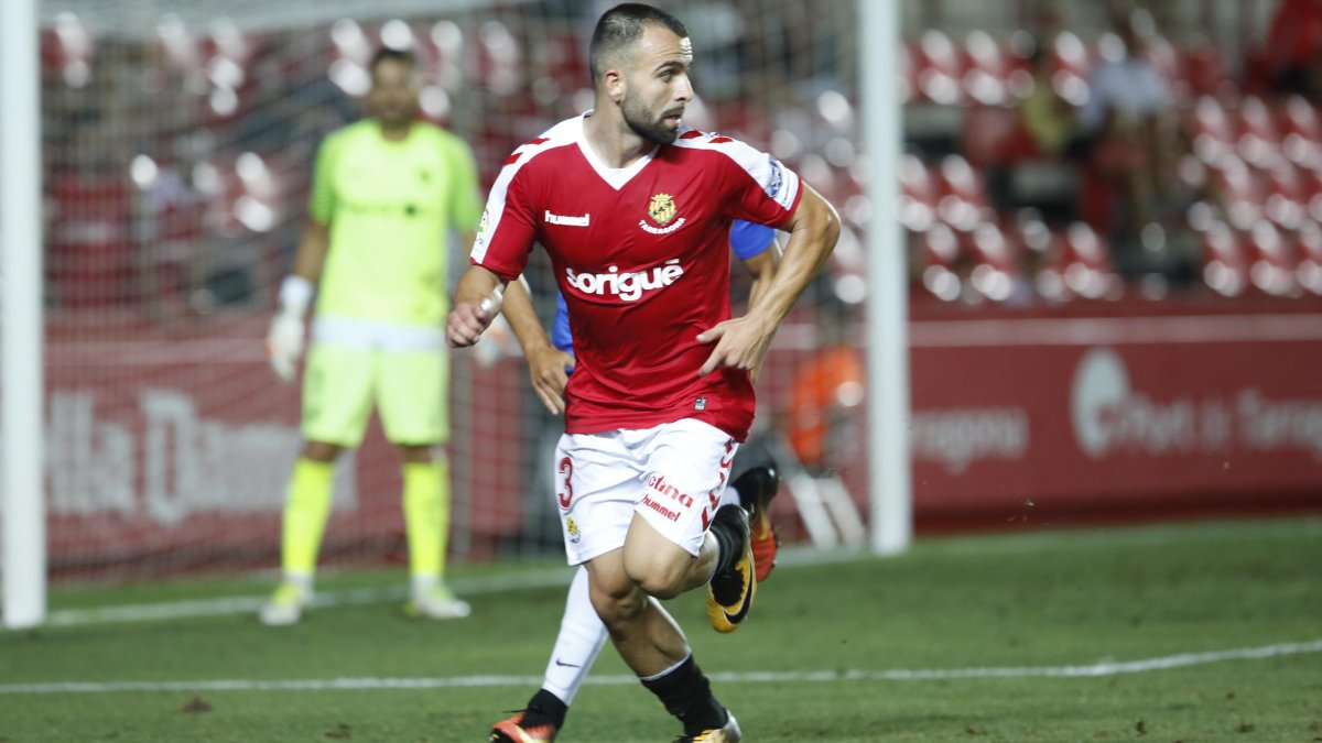 Javi Jiménez en un partido con el Nàstic esta temporada.