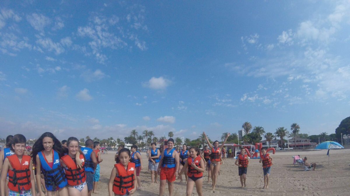 Més de 1.600 infants i joves participen a les activitats d'estiu a Cambrils