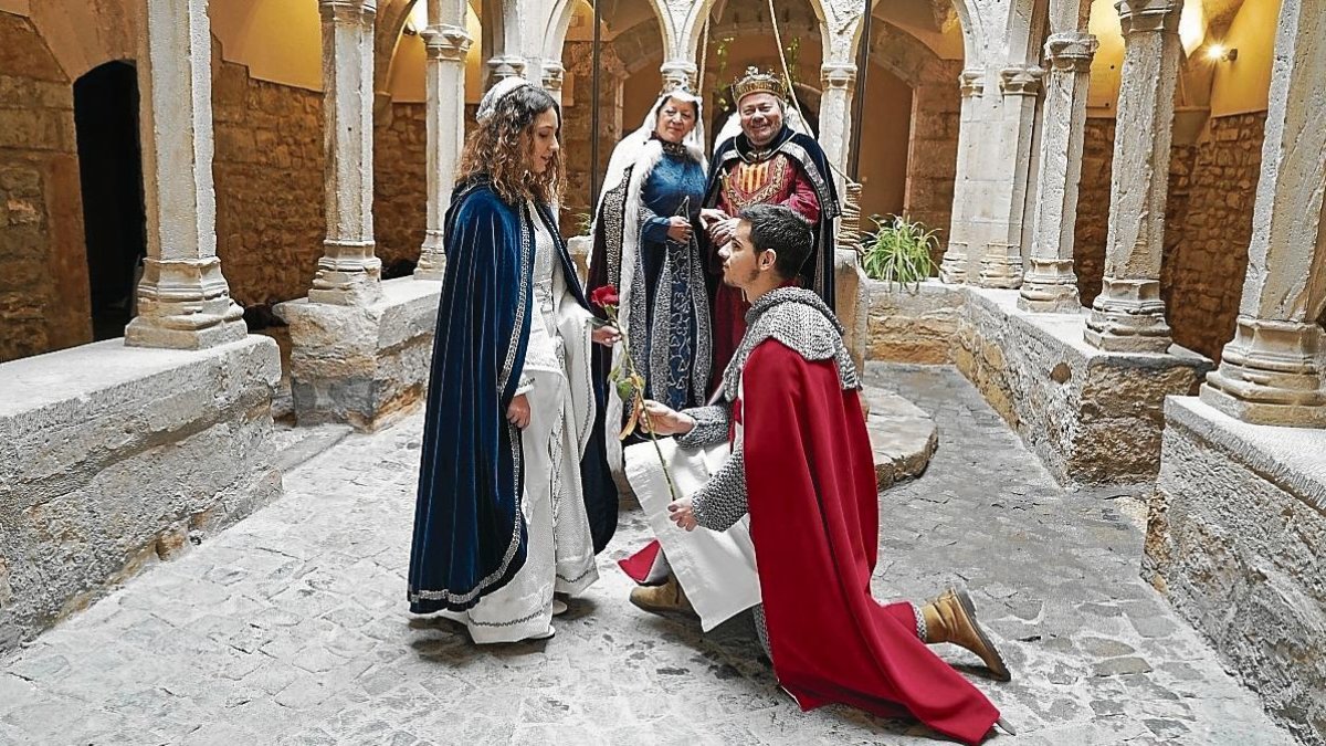 Els protagonistes de la Setmana Medieval de Montblanc d’enguany: Sant Jordi i la Princesa.