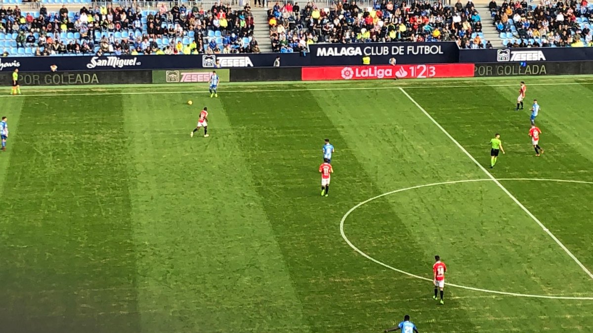 Directo: Cierra el partido Adrián con el segundo (Málaga 2-0 Nàstic)