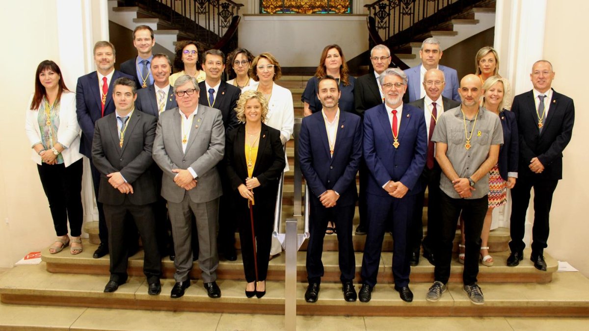 El nou ple de l'Ajuntament de Tortosa.