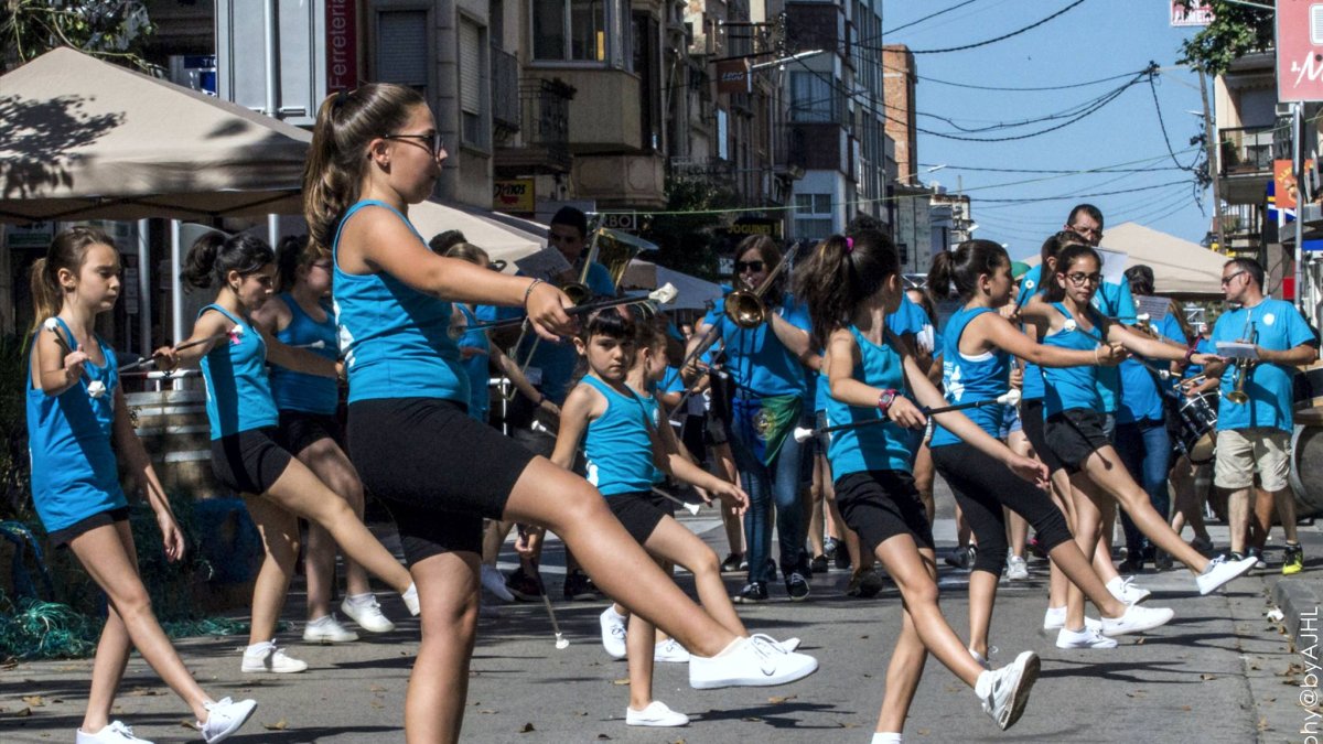 El debate de las majorettes de El Vendrell llega al Ayuntamiento