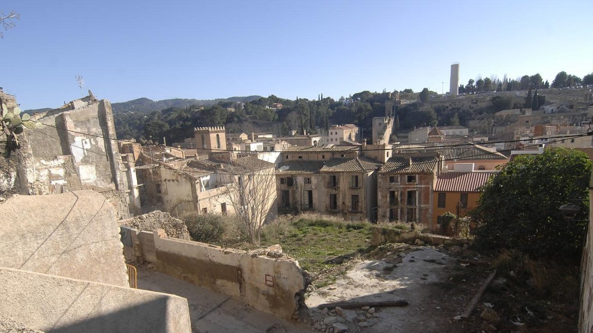 El grandioso casco viejo de Tortosa es debate electoral desde hace décadas. En algunas zonas hace falta mucho trabajo y rehabilitación.