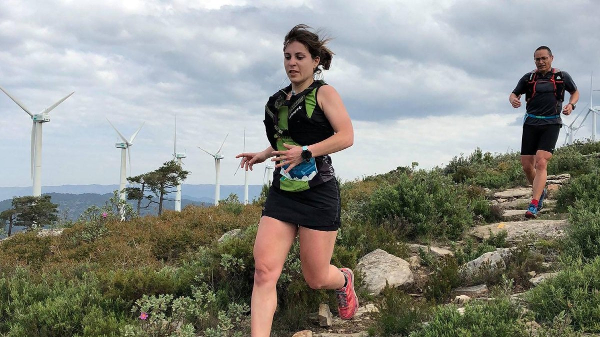 Heura Piñol en uno de sus entrenamientos por la montaña