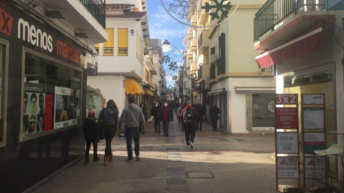 La zona peatonal de Calafell.