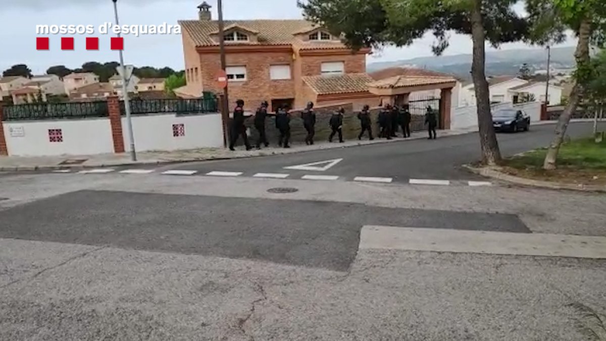 Detenidos en El Vendrell por robar en casas de su urbanización