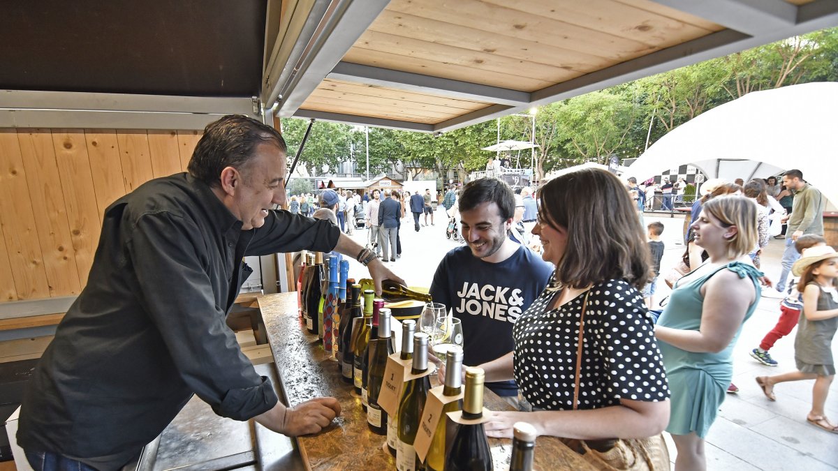 El lote de cinco catas cuesta 13 euros.