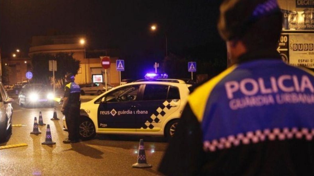 Imagen de dos patrullas de la Guàrdia Urbana de Reus